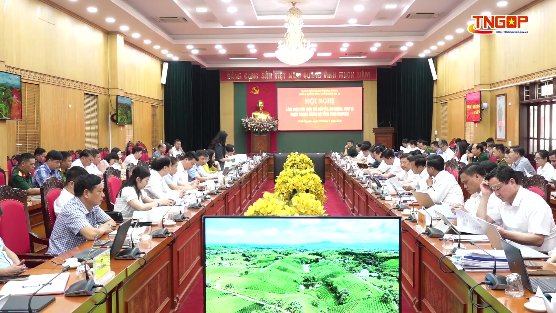 Đoàn kiểm tra, giám sát số 16 của Bộ Chính trị giám sát một số địa phương tại tỉnh Thái Nguyên
