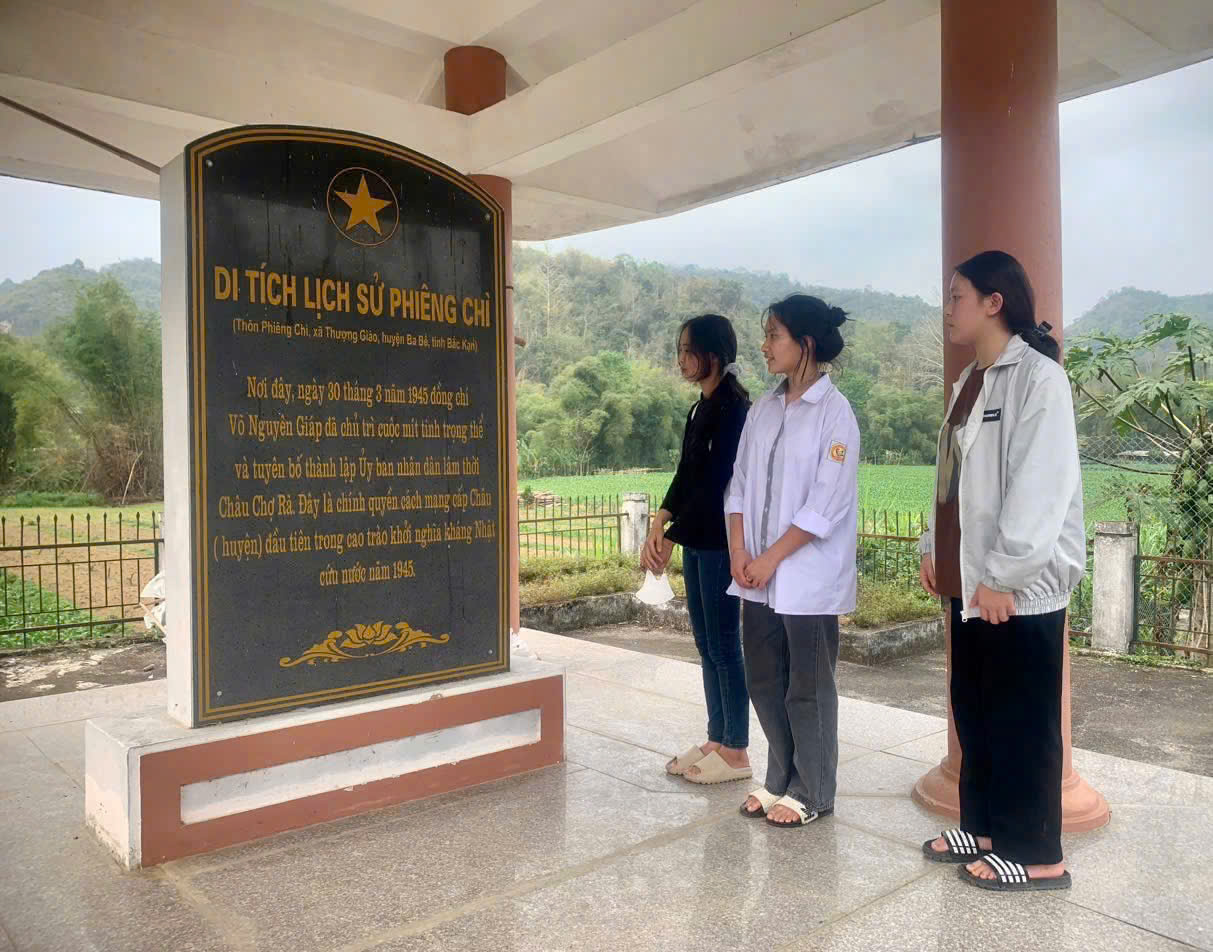 Phiêng Chì nơi thành lập chính quyền đầu tiên của cả nước