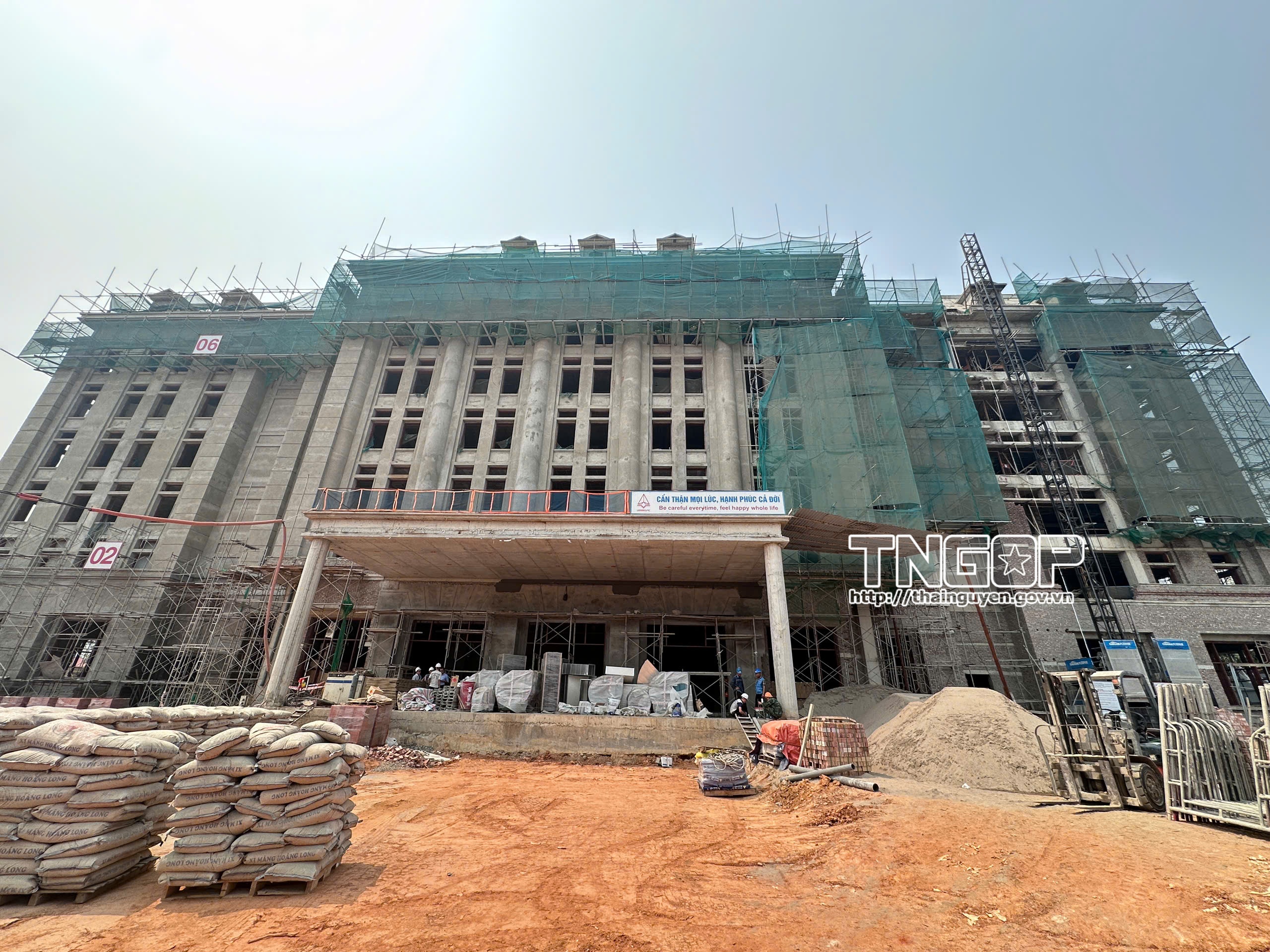 Khẩn trương hoàn thiện các công trình, quyết tâm đạt mục tiêu giải ngân vốn đầu tư công