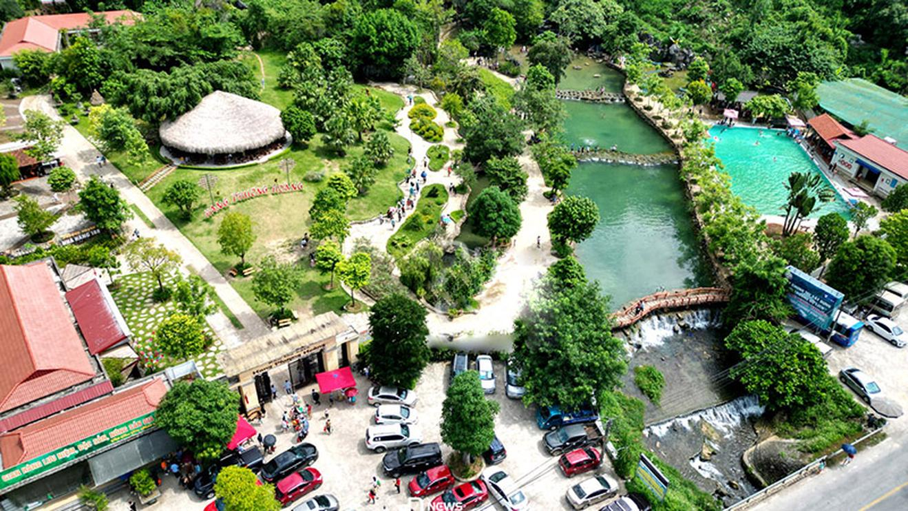 Tổ chức chương trình khai mạc Mùa du lịch xã Võ Nhai lần thứ I tại Khu du lịch sinh thái Phượng Hoàng