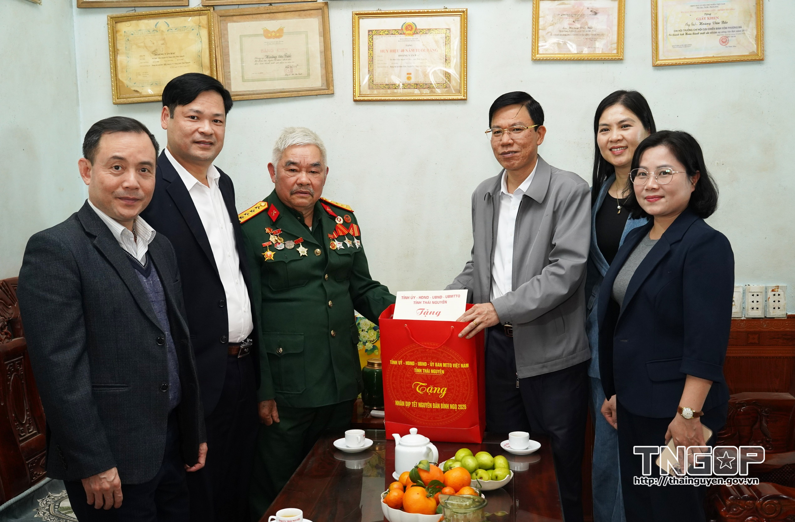 Từ đạo lý “Uống nước nhớ nguồn” đến hành trình gọi tên ký ức