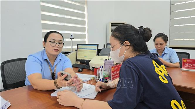 Quảng Ninh xử lý 100% thủ tục hành chính trên môi trường điện tử
