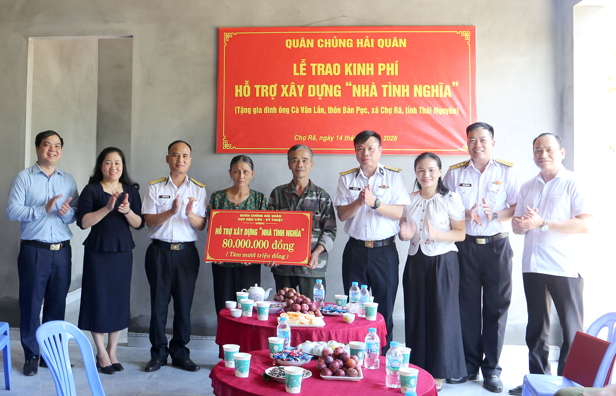 Quân chủng Hải quân trao kinh phí hỗ trợ xây dựng “Nhà tình nghĩa” tại xã Chợ Rã
