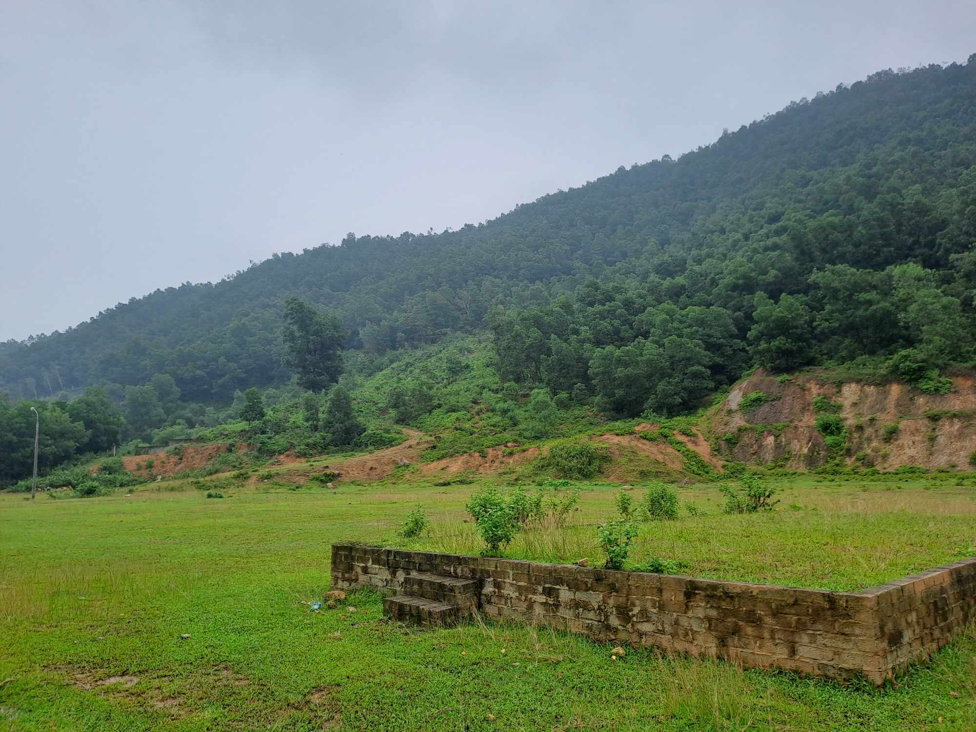 Quyết liệt tháo gỡ khó khăn, khơi thông dòng chảy đầu tư