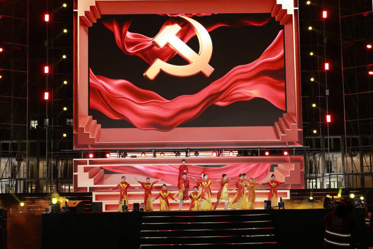 Thái Nguyên tổ chức các hoạt động kỷ niệm 51 năm ngày Giải phóng miền Nam, thống nhất đất nước