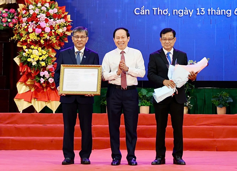 Đại học Cần Thơ phải tiên phong nghiên cứu, đổi mới sáng tạo và tư vấn chính sách cho sự phát triển vùng