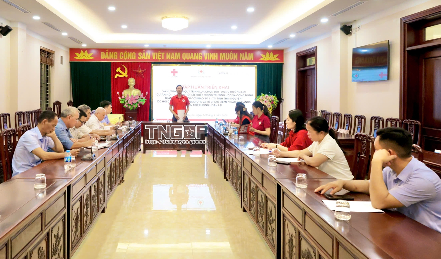 Triển khai Dự án Hỗ trợ phục hồi tái thiết trong trường học và cộng đồng tại xã Quang Sơn và Văn Hán