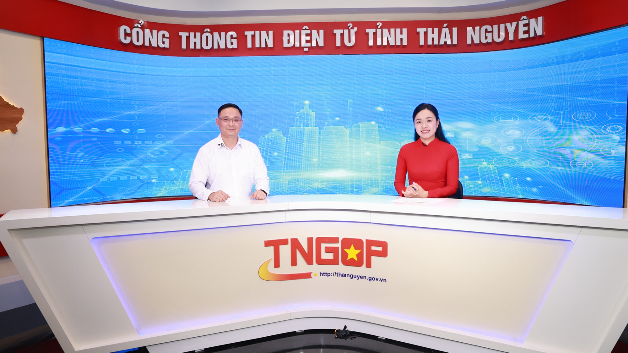 Đối thoại trực tuyến: Giải bài toán nhân lực chất lượng cao trong kỷ nguyên số