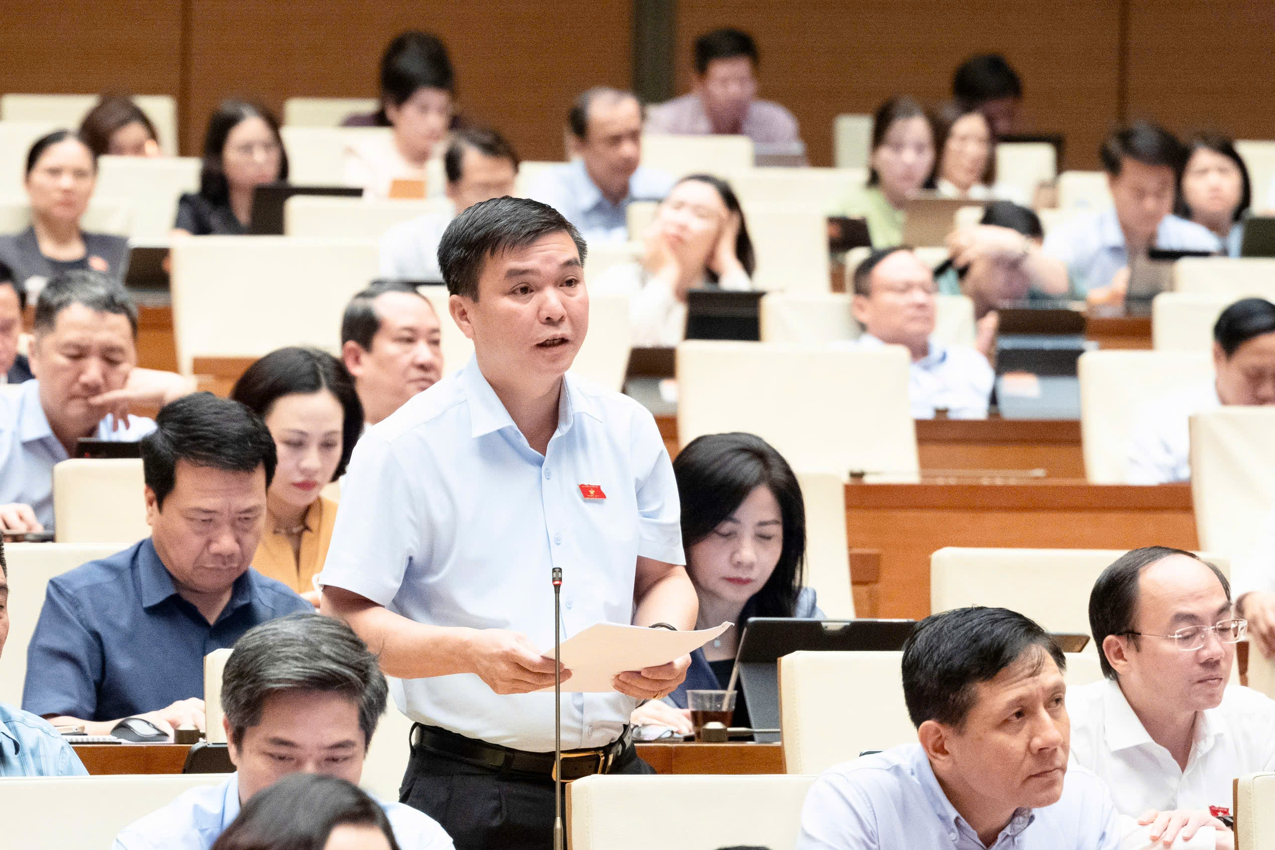 ĐBQH tỉnh Thái Nguyên tham gia góp ý dự án Luật Ngân sách nhà nước (hợp nhất)