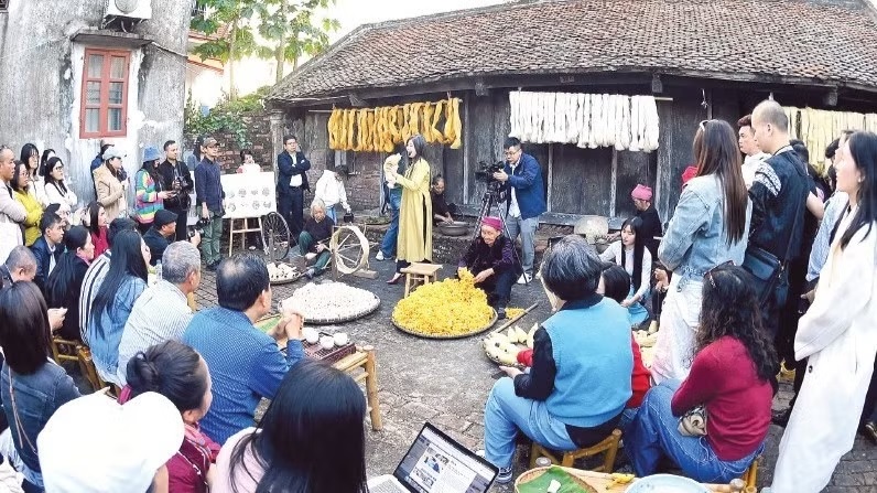 Du lịch thích ứng để giữ nhịp tăng trưởng