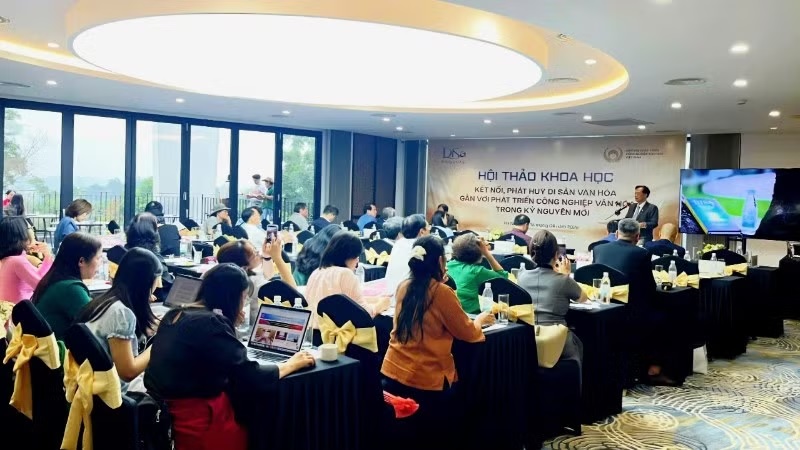 Kết nối, phát huy di sản gắn với phát triển công nghiệp văn hóa