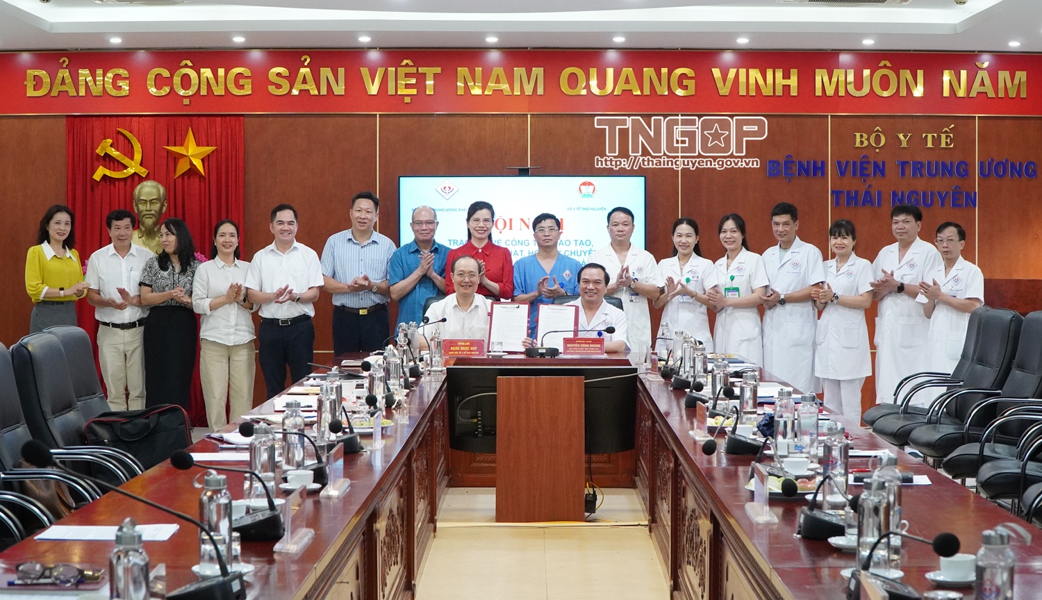 Ký kết thỏa thuận hợp tác, tăng cường hỗ trợ chuyên môn cho tuyến cơ sở