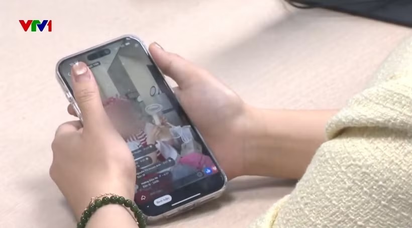 “Mồi ngon” của các đối tượng lừa đảo tại các phiên livestream