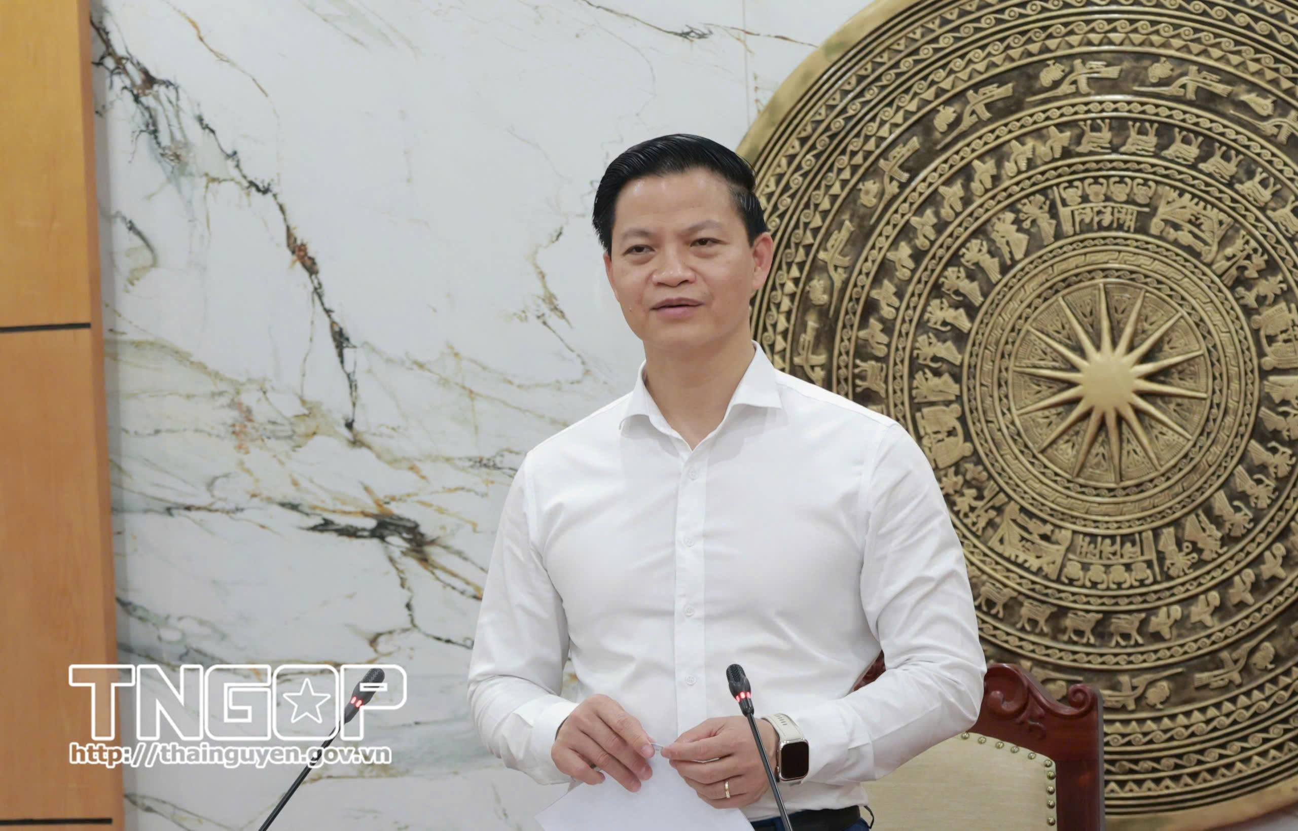 Chủ tịch UBND tỉnh chỉ đạo triển khai đồng bộ, hiệu quả các nghị quyết của Bộ Chính trị