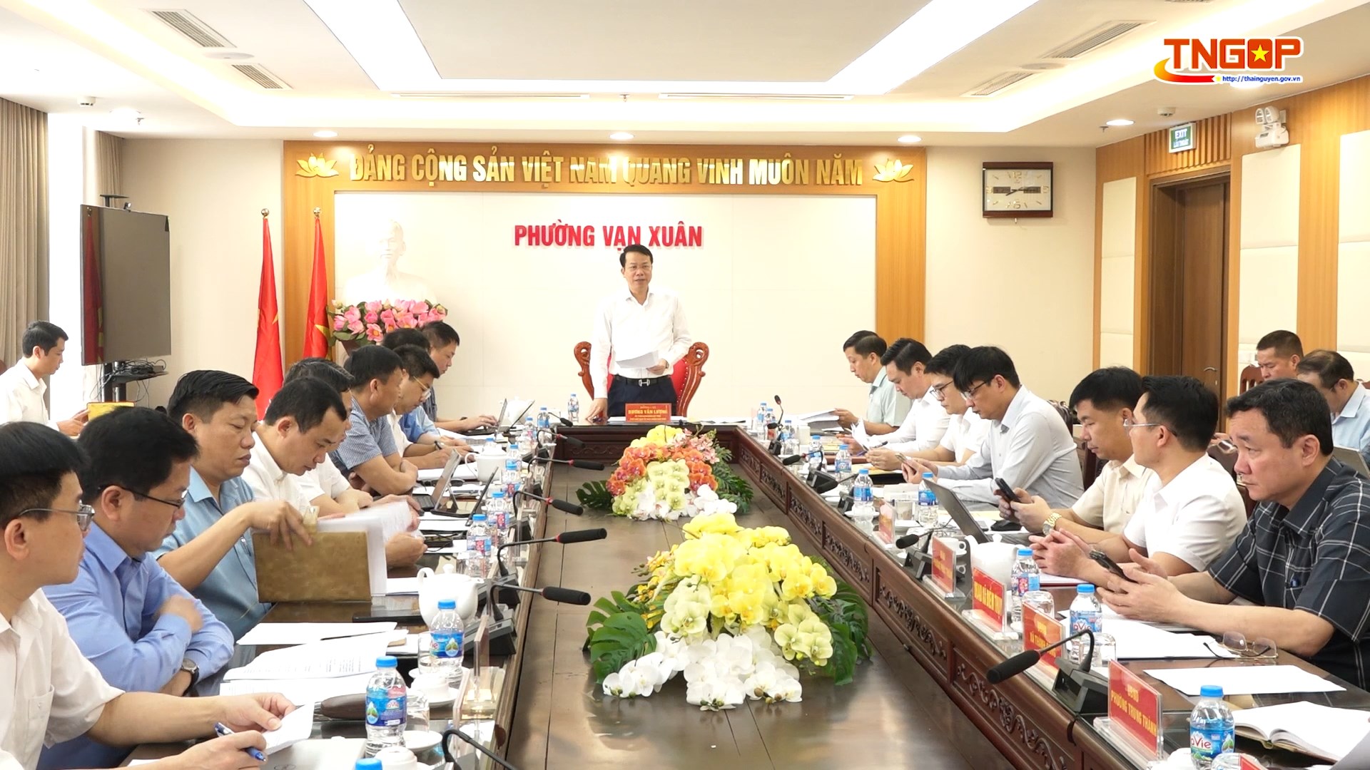Đồng chí Phó Chủ tịch UBND tỉnh Dương Văn Lượng làm việc với Ban Quản lý các Khu công nghiệp tỉnh