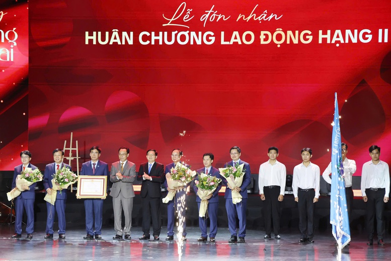 Phó Thủ tướng Hồ Quốc Dũng dự kỷ niệm 50 năm truyền thống Đại học Luật TPHCM
