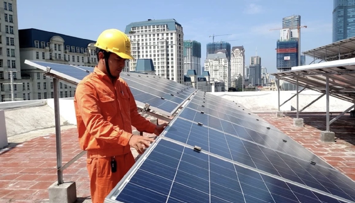 Hướng dẫn trình tự, thủ tục phát triển điện mặt trời mái nhà cho các tổ chức, doanh nghiệp
