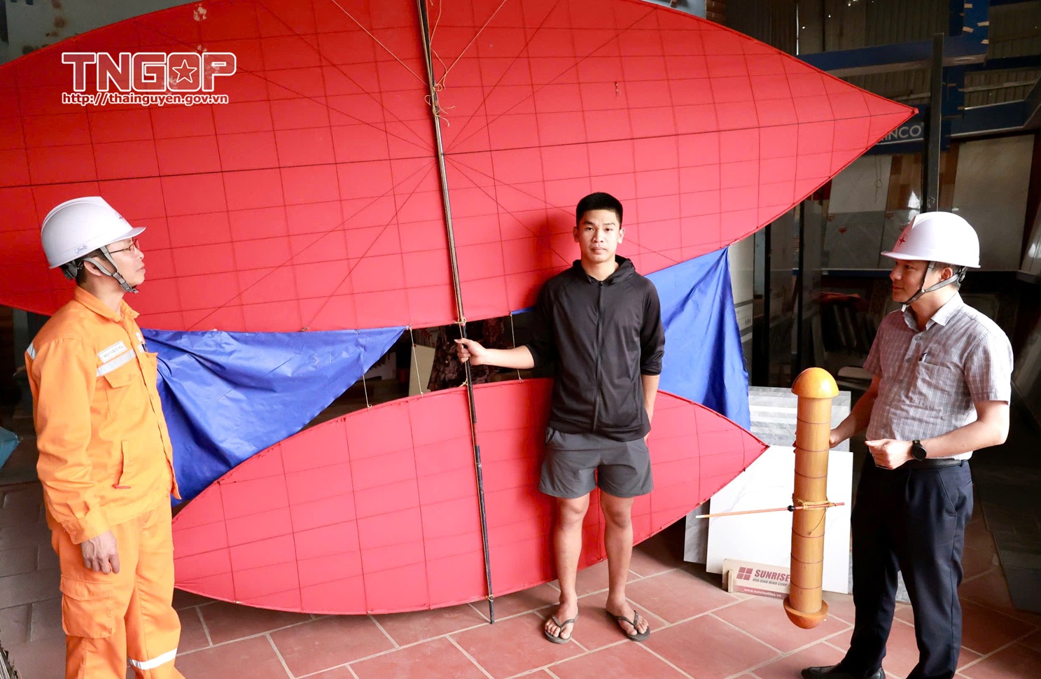 Tăng cường phòng ngừa, ngăn chặn tình trạng thả diều gây mất an toàn công trình điện