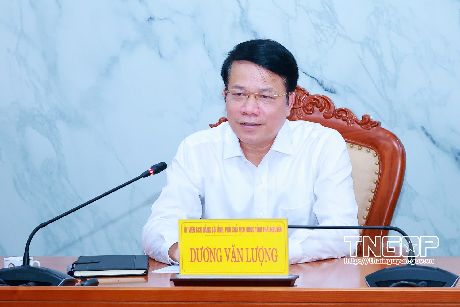 Phó Chủ tịch UBND tỉnh Dương Văn Lượng chủ trì buổi làm việc về Dự án Cảng cạn Điềm Thụy