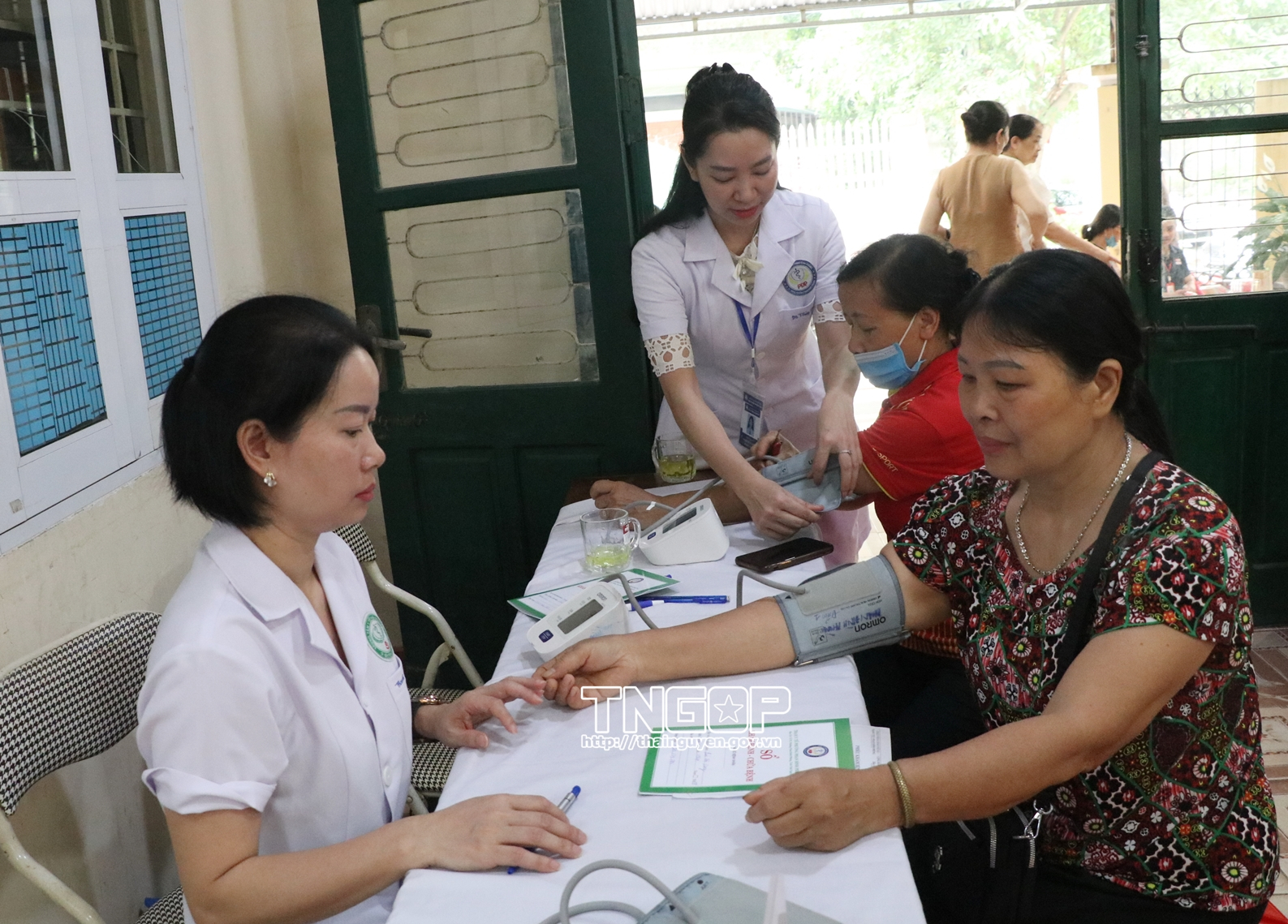 Góp phần nâng cao nhận thức của cộng đồng trong công tác chăm sóc sức khỏe