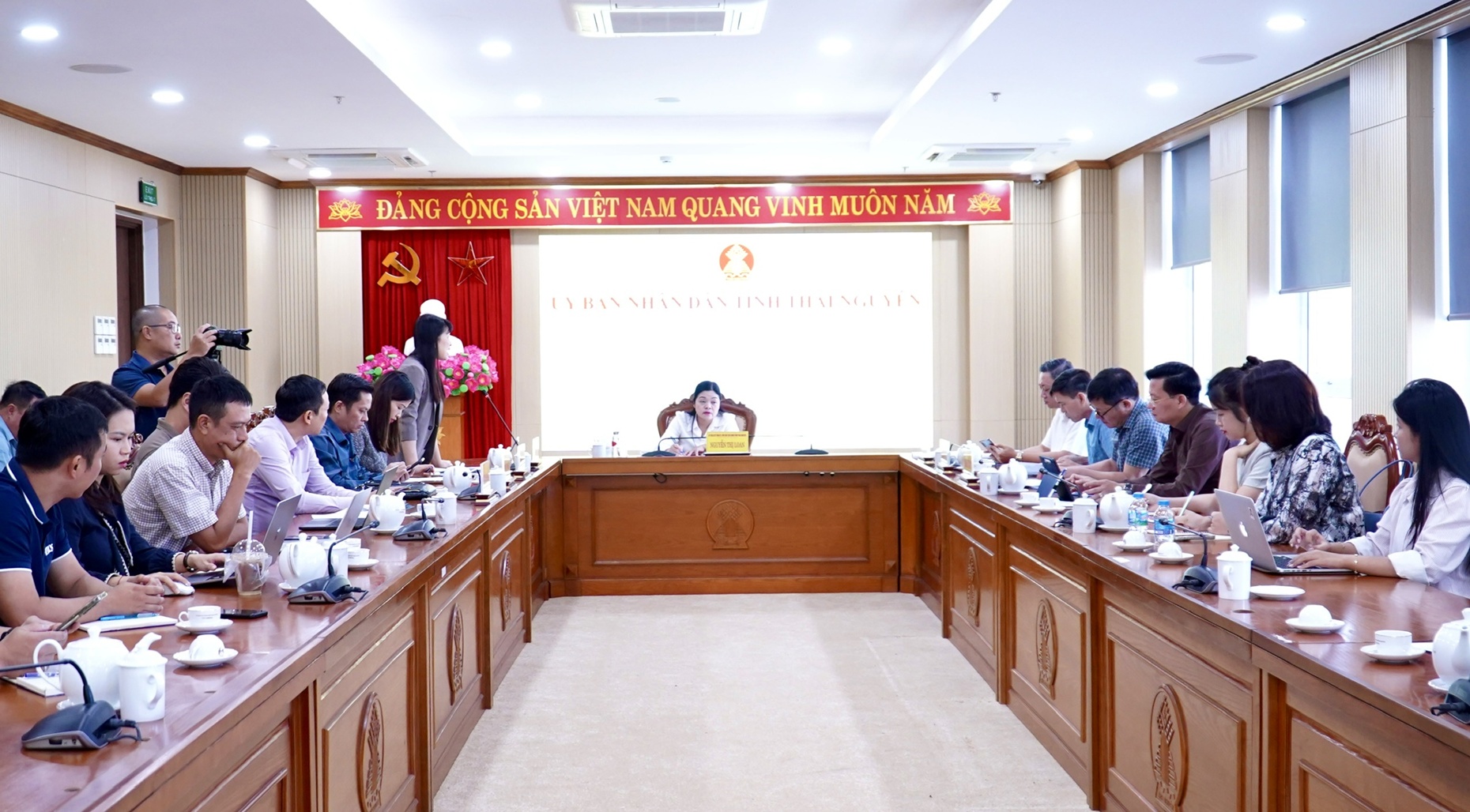 Tập trung hoàn thành từng phần việc, không để chậm tiến độ