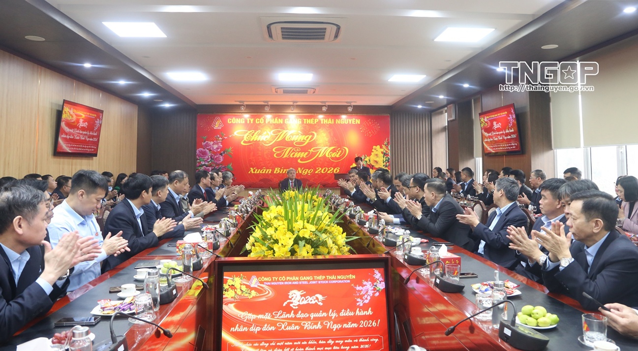 Công ty cổ phần Gang Thép Thái Nguyên gặp mặt lãnh đạo quản lý điều hành nhân dịp Tết cổ truyền