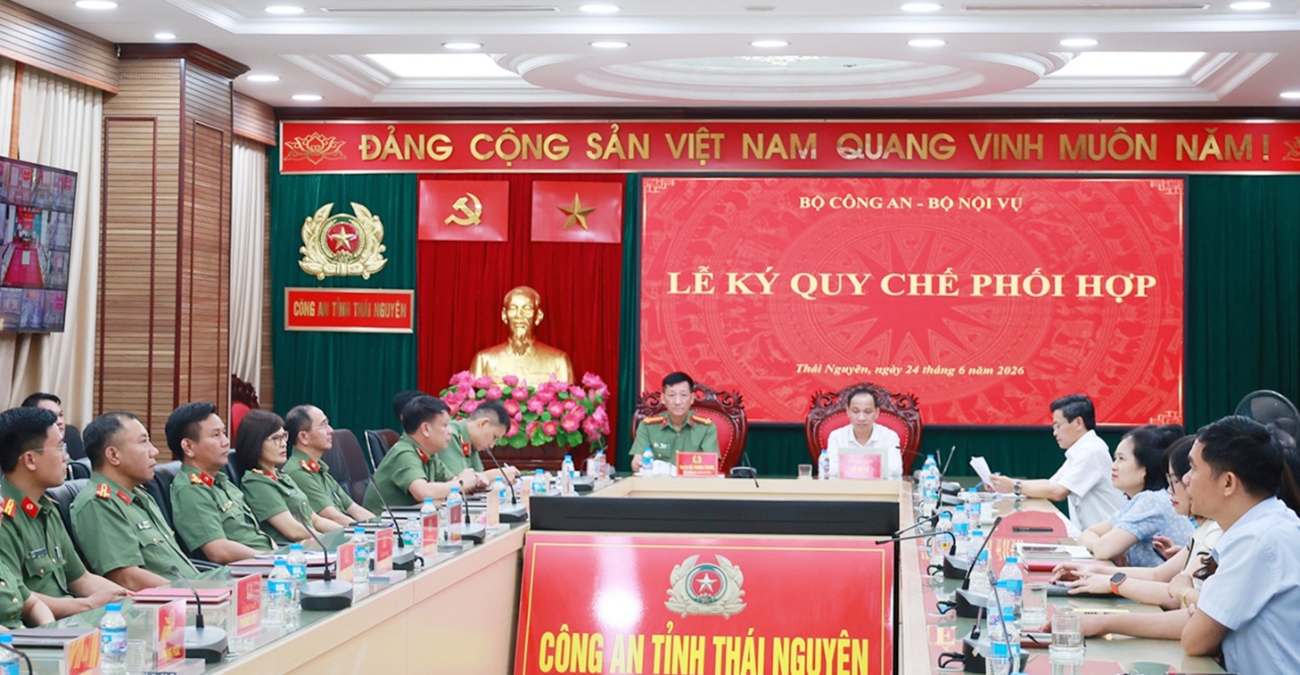 Tăng cường phối hợp bảo đảm an ninh, trật tự trong lĩnh vực nội vụ