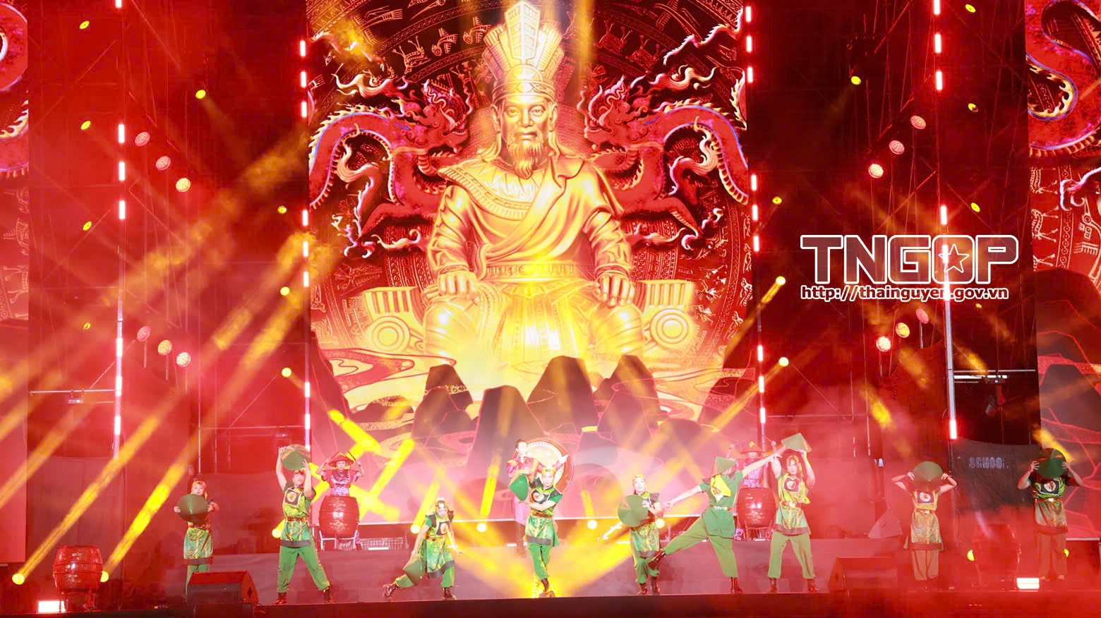 Anh-tin-bai