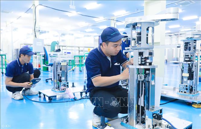 Hợp tác quốc tế - Giải pháp then chốt để bắt kịp xu thế nghiên cứu của thế giới