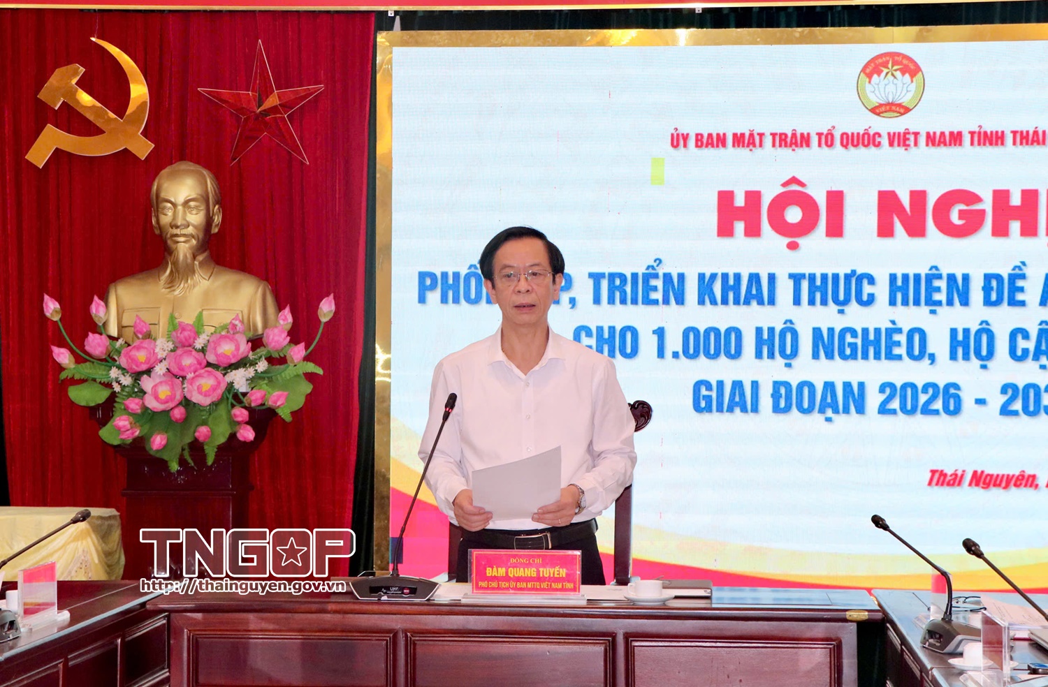 Anh-tin-bai