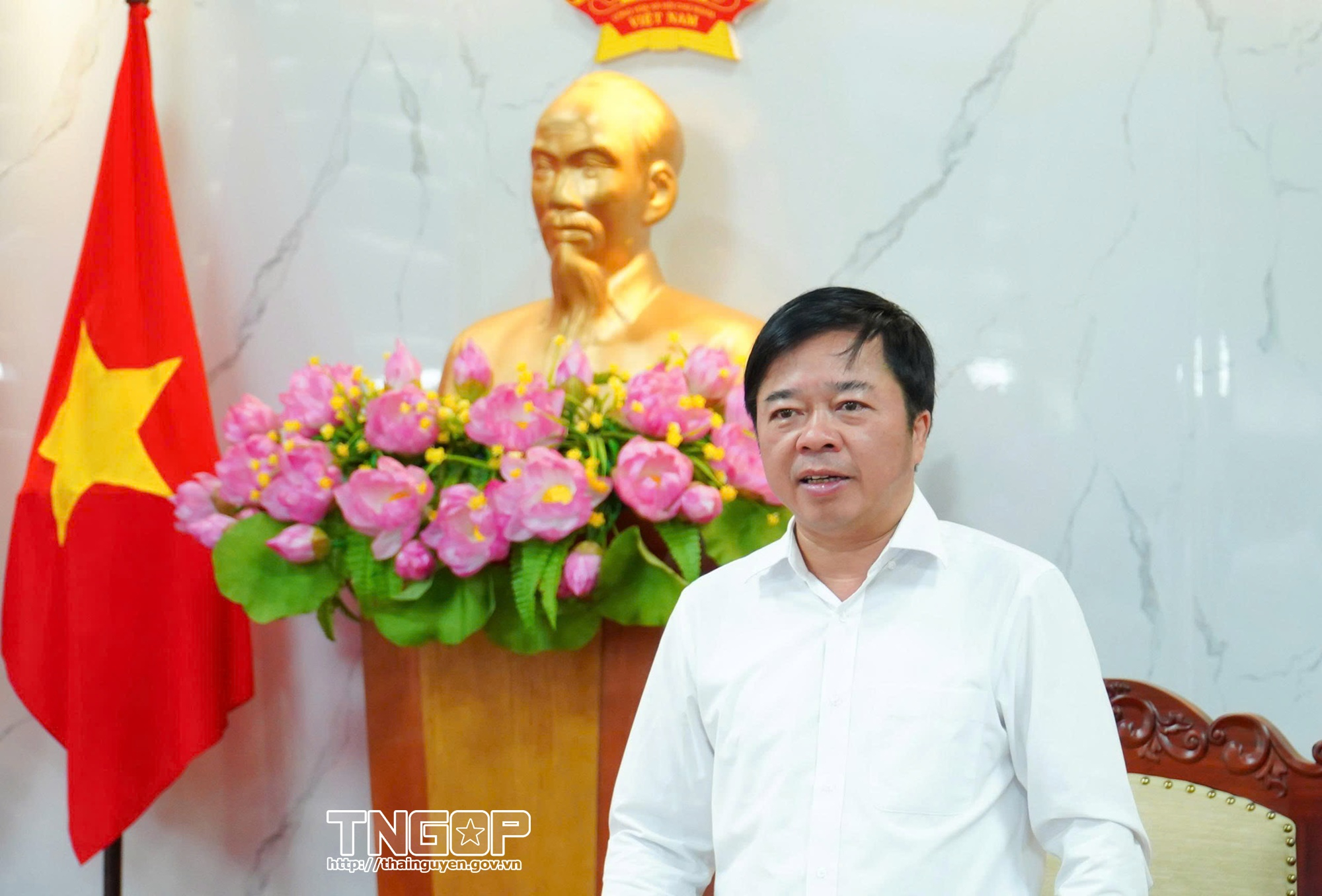 Anh-tin-bai
