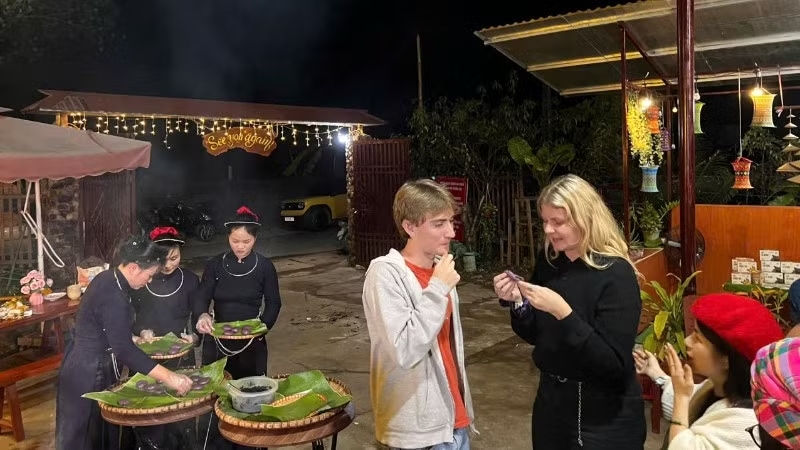 Khách du lịch đến Thái Nguyên tăng mạnh