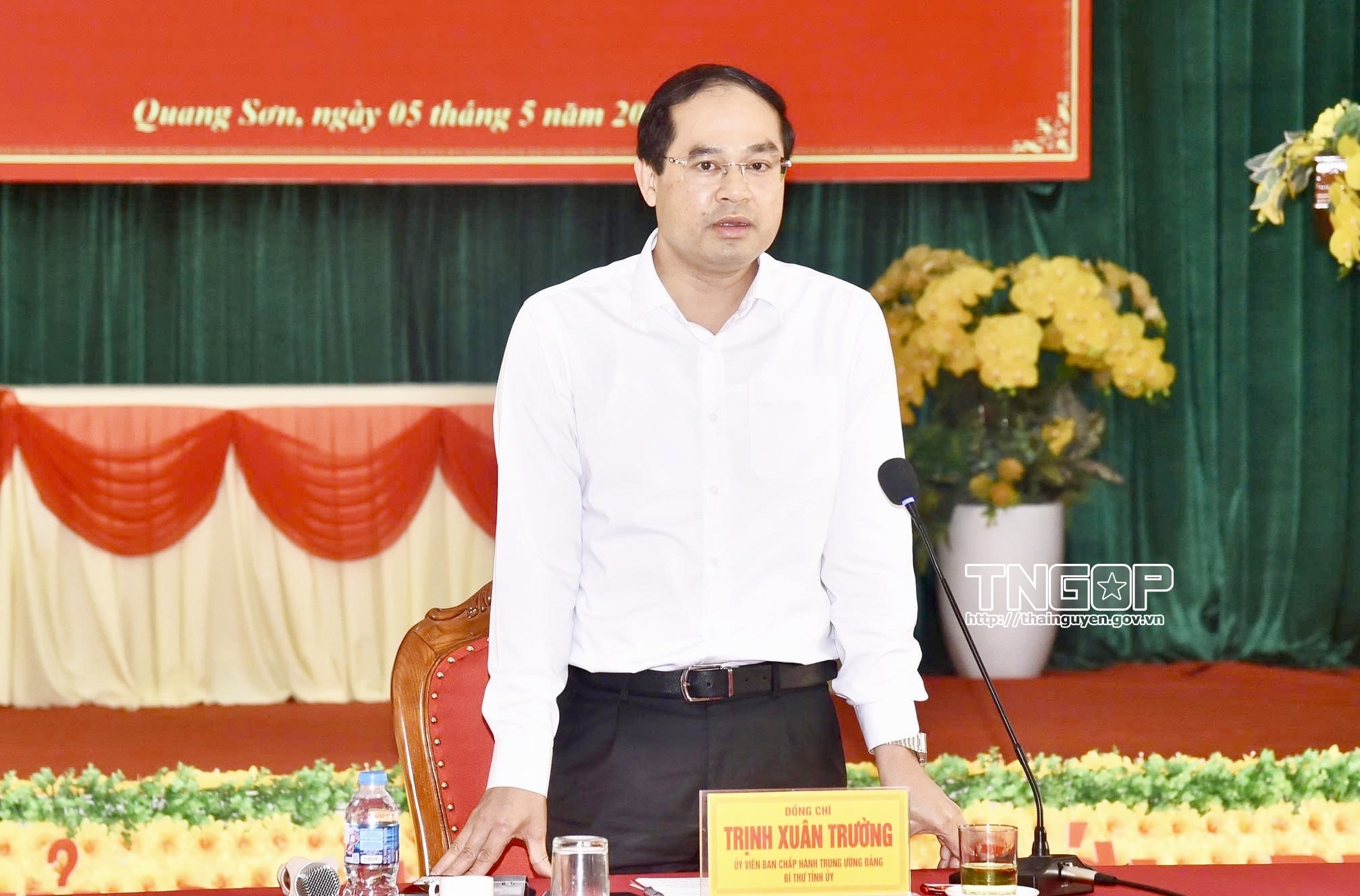 Anh-tin-bai
