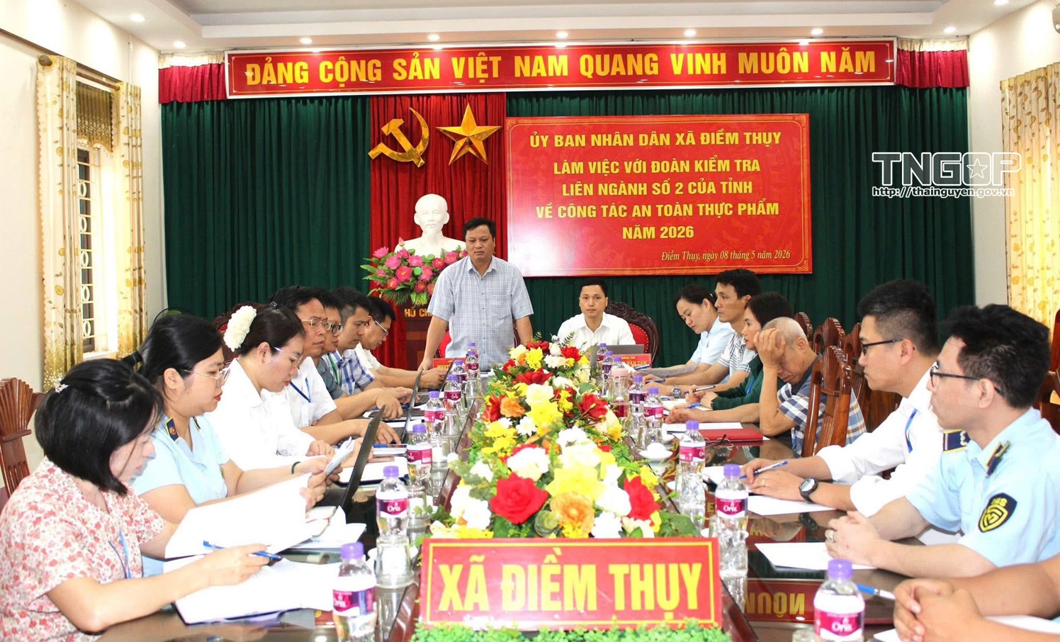 Anh-tin-bai