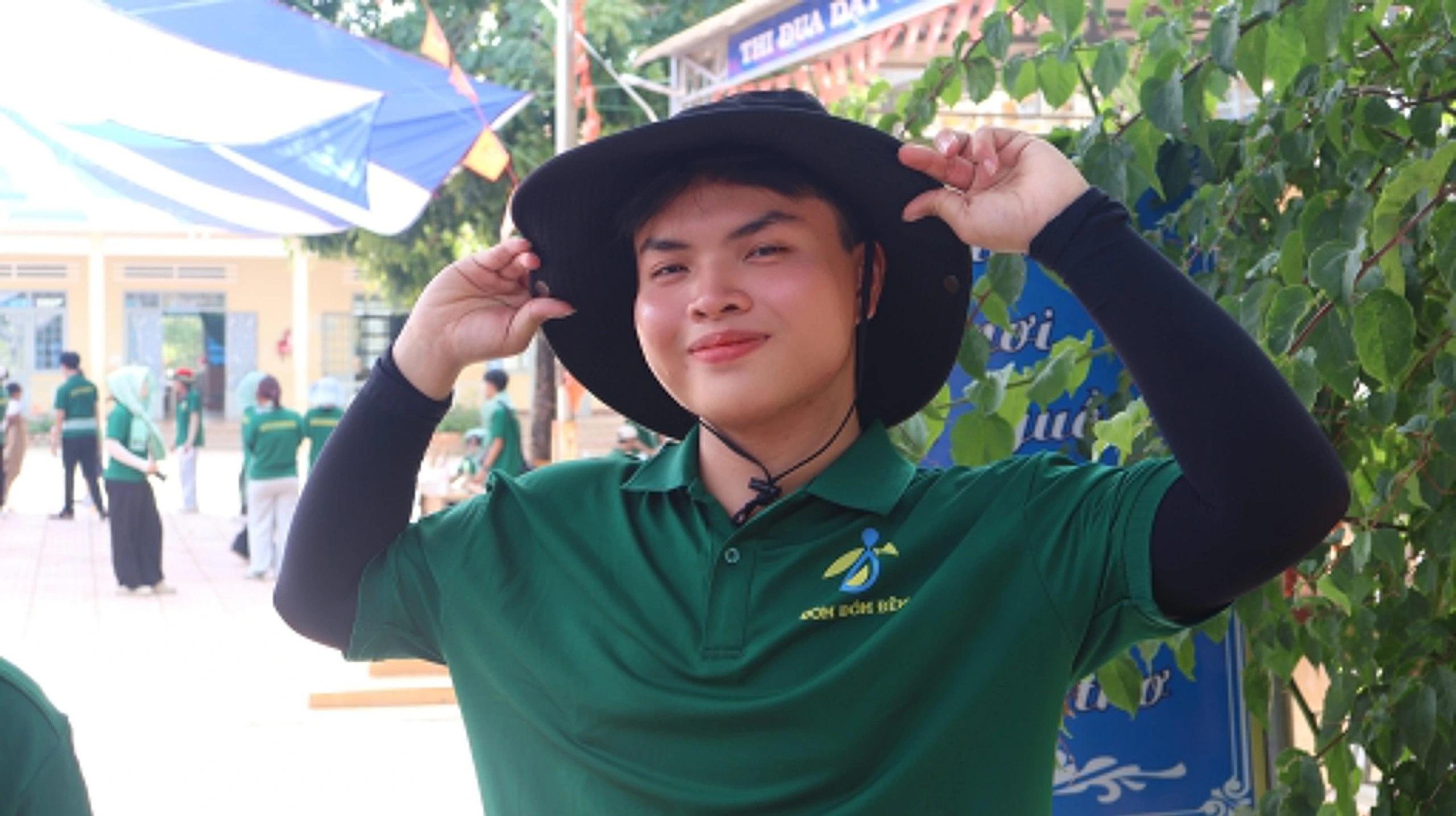 Anh-tin-bai