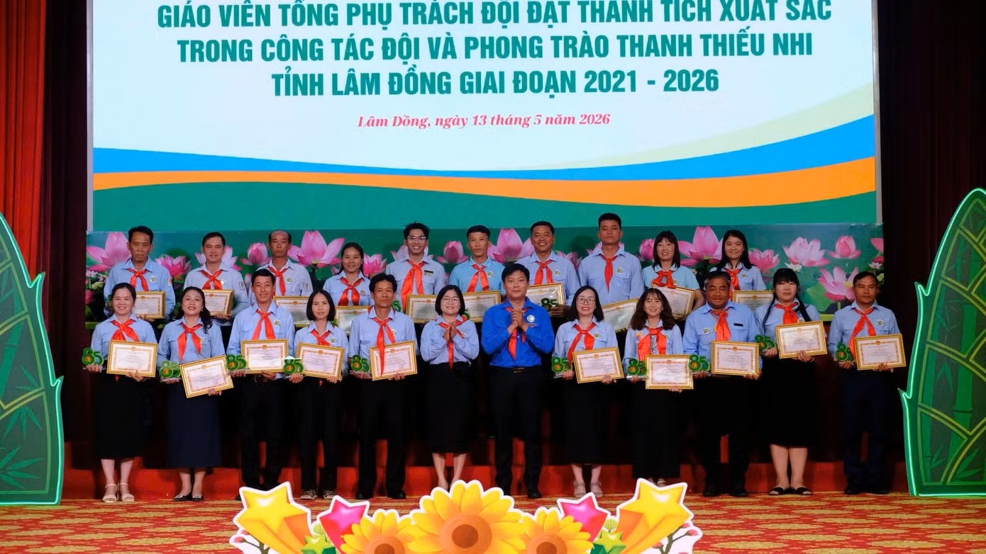 Anh-tin-bai