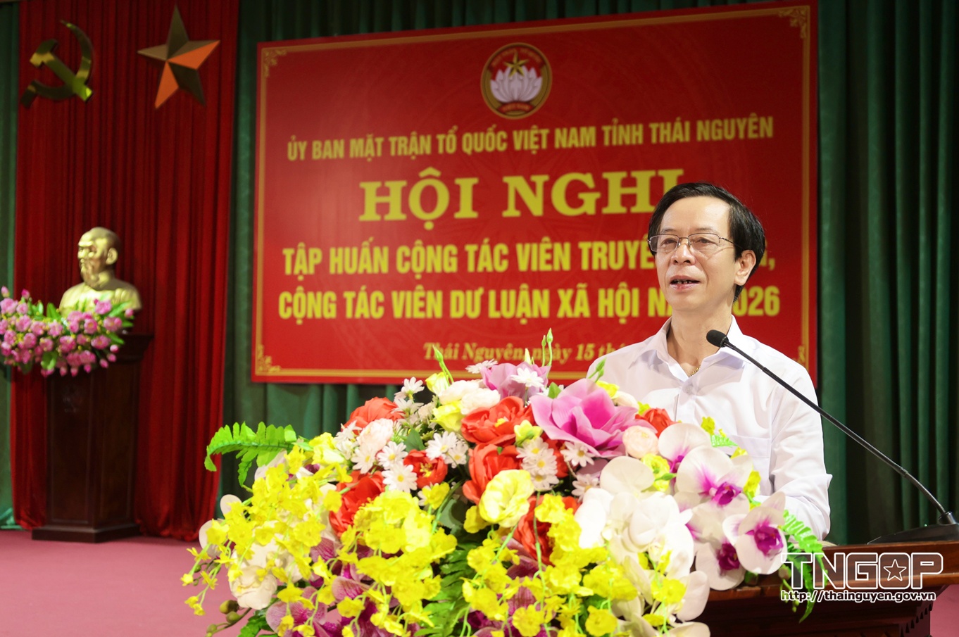 Anh-tin-bai
