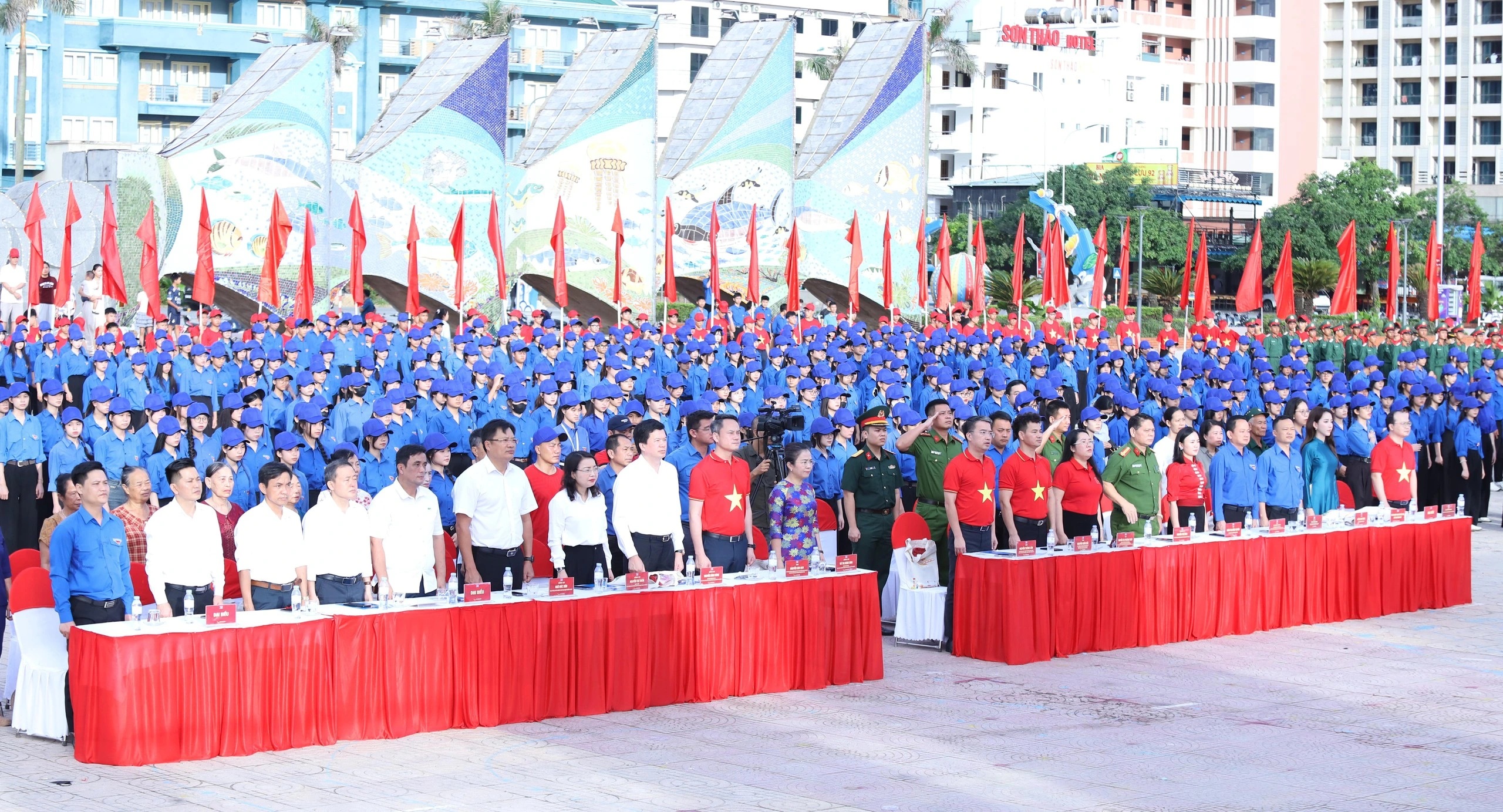 Anh-tin-bai