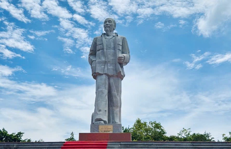 Anh-tin-bai