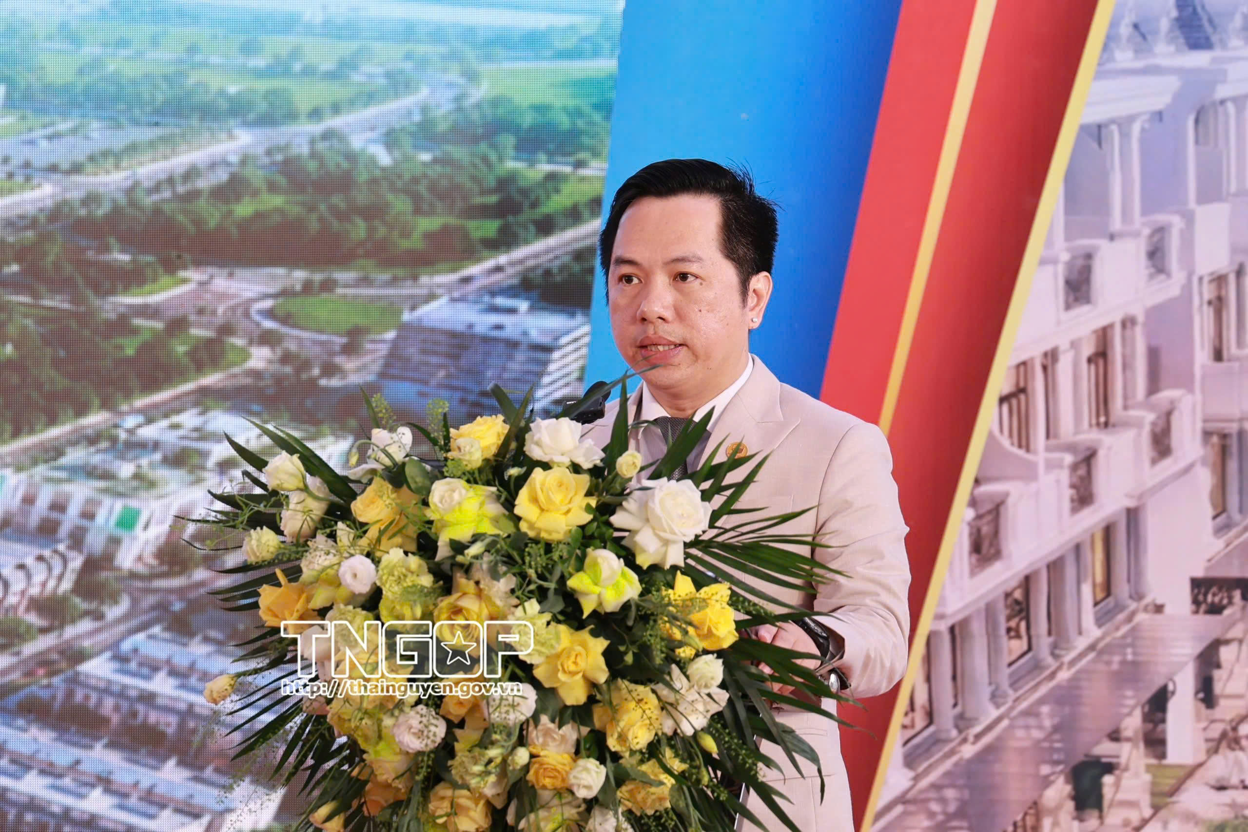 Anh-tin-bai