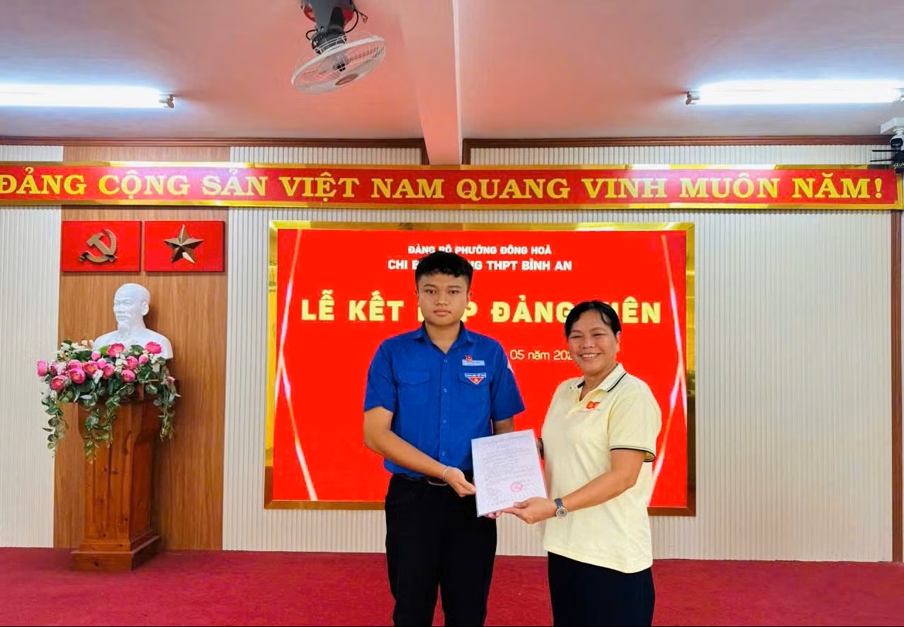 Anh-tin-bai