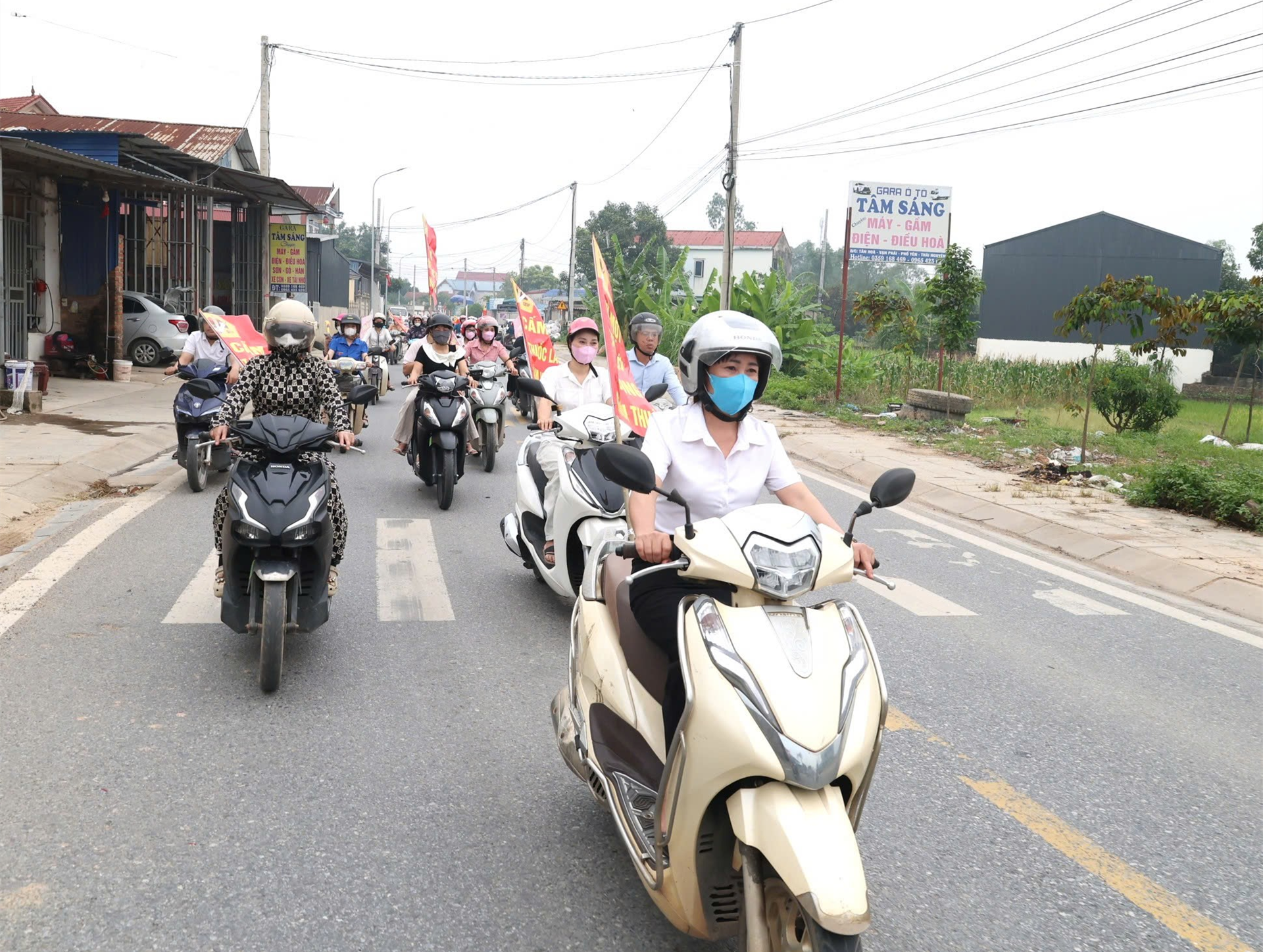 Anh-tin-bai