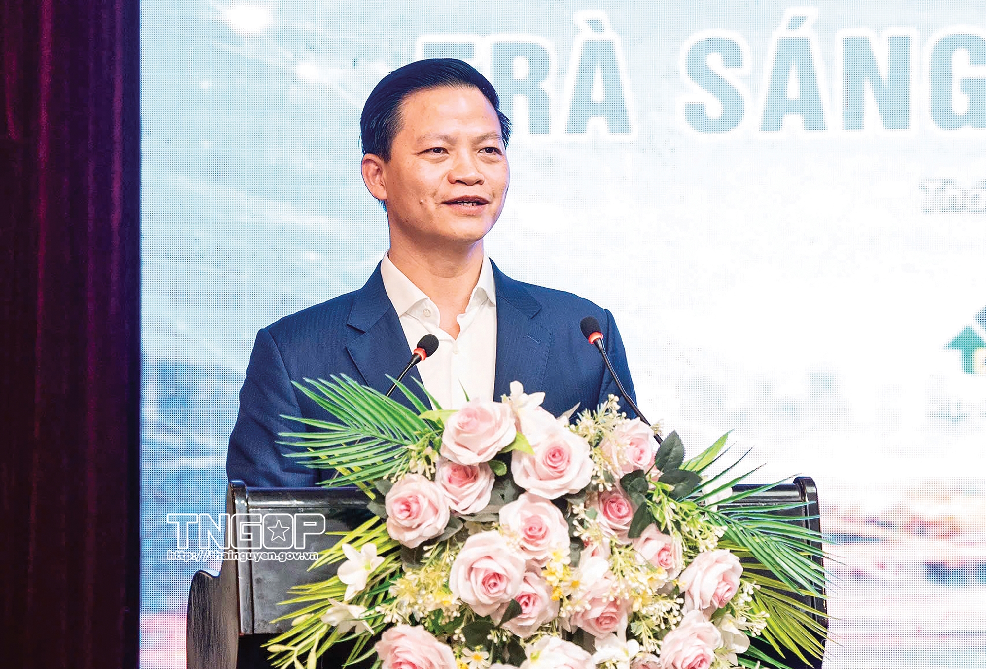 Anh-tin-bai