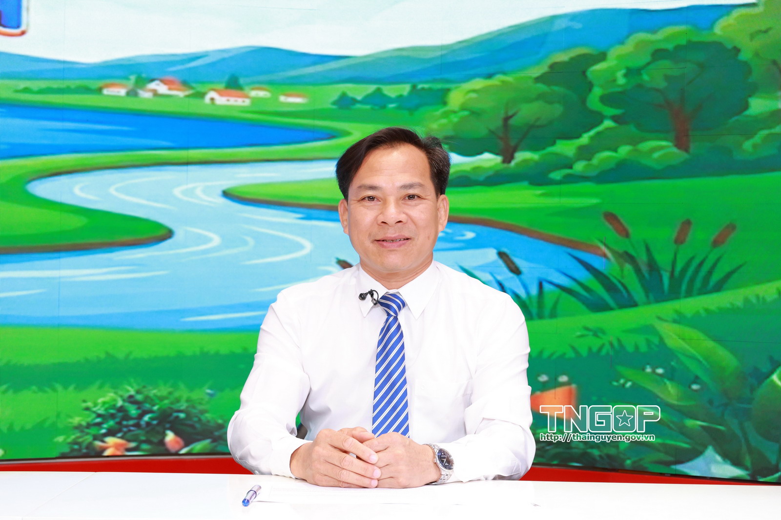 Anh-tin-bai
