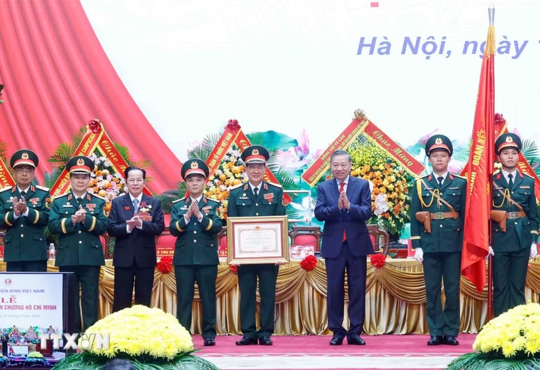 Anh-tin-bai