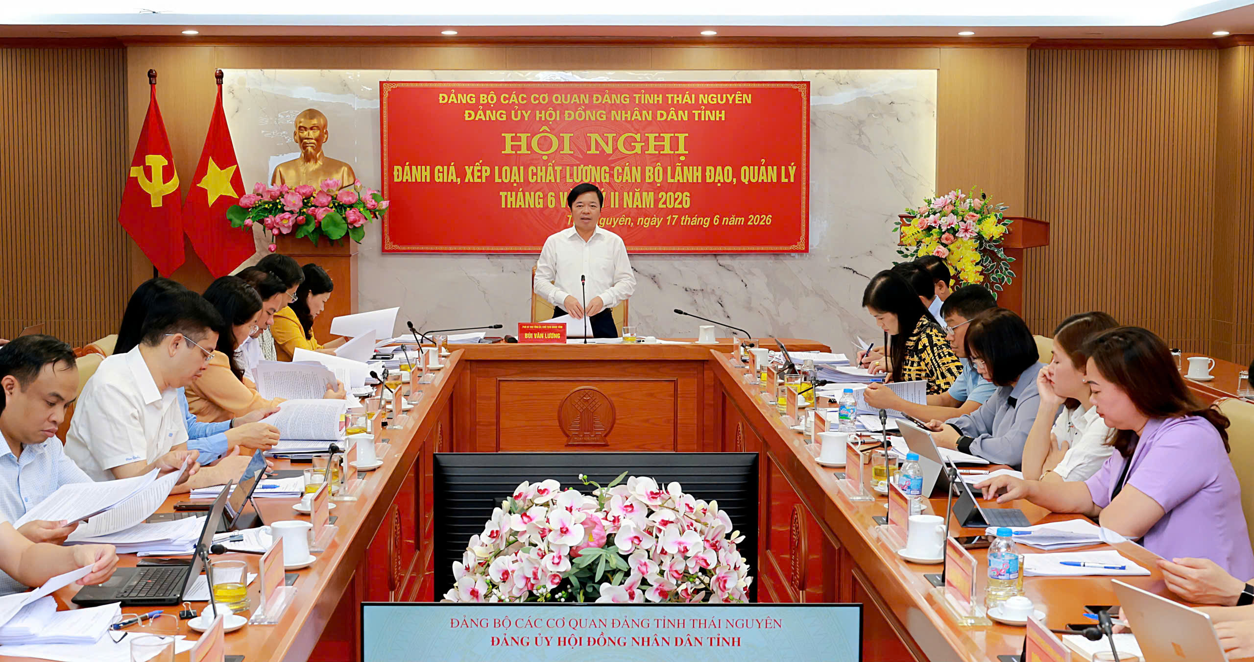 Đánh giá cán bộ phải khách quan, thực chất, gắn với kết quả thực hiện nhiệm vụ