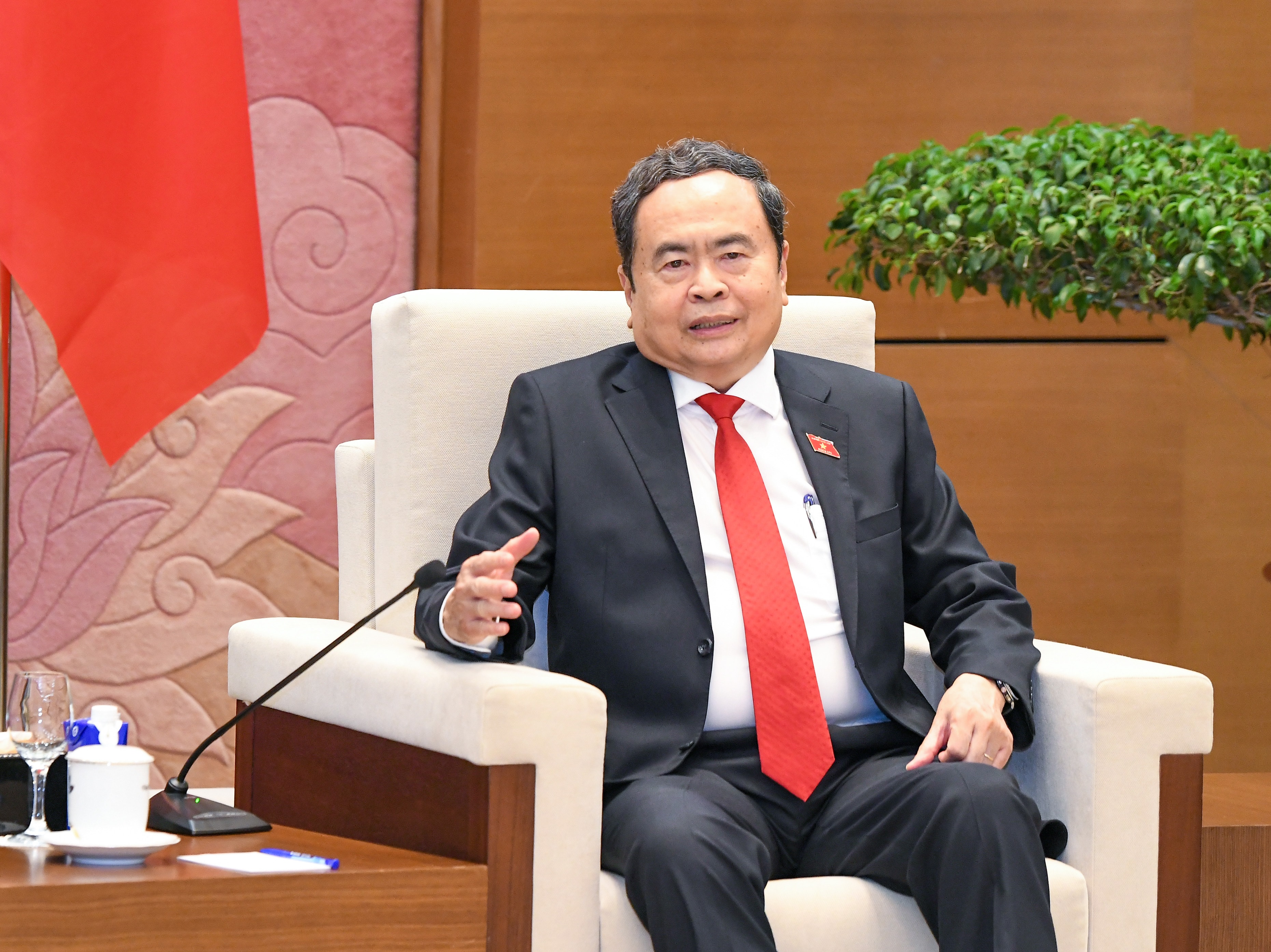 Anh-tin-bai
