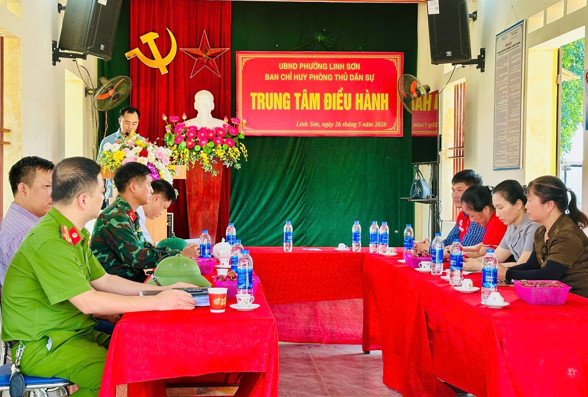 Anh-tin-bai