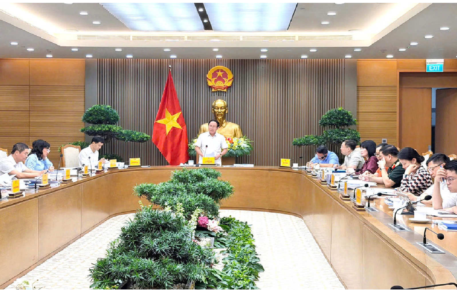 Anh-tin-bai