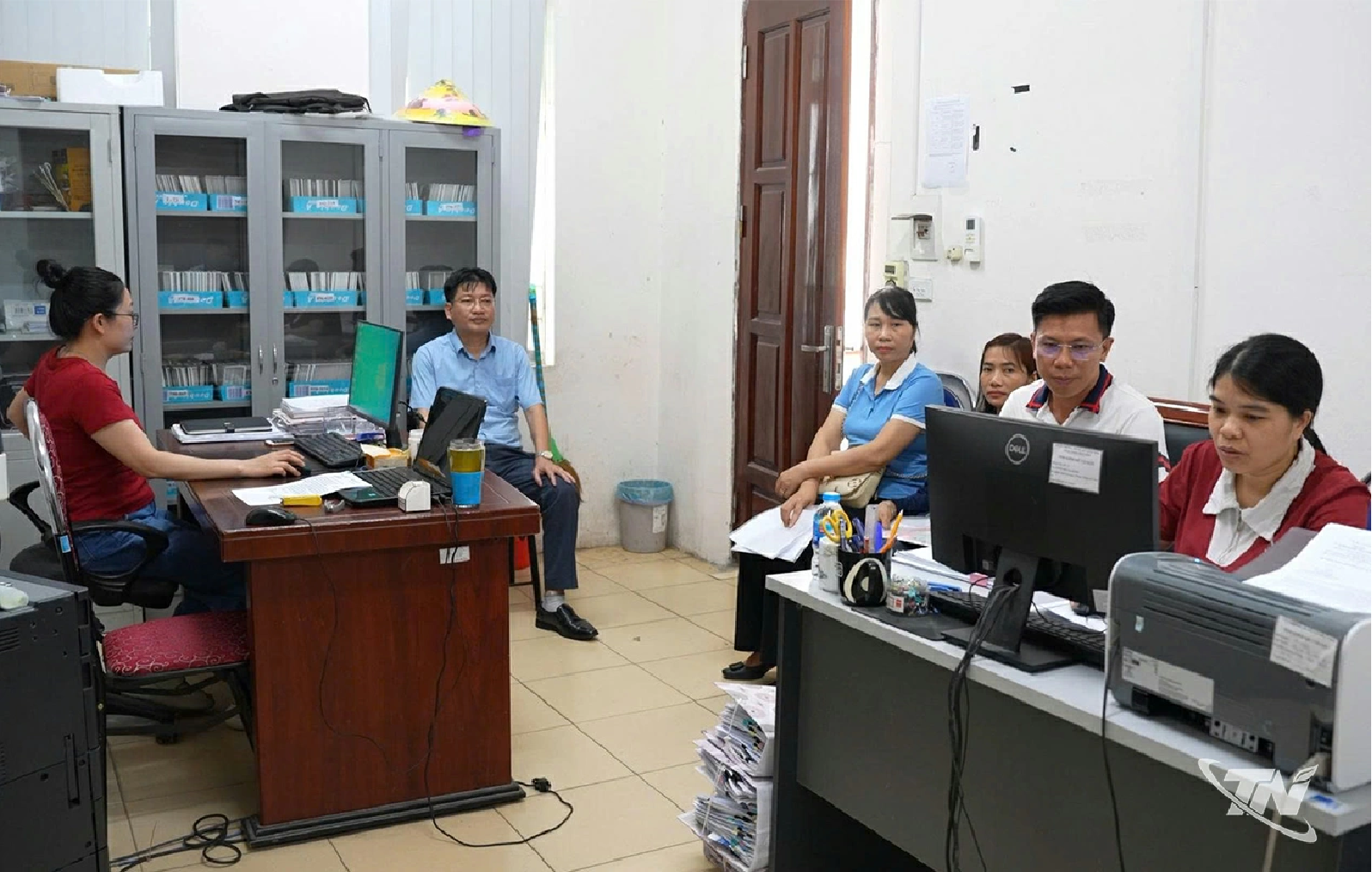 Anh-tin-bai